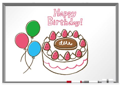 ホワイトボードに描かれた誕生日ケーキの絵